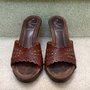 White Mt Brown Leather Studded Sandals Made in Italy